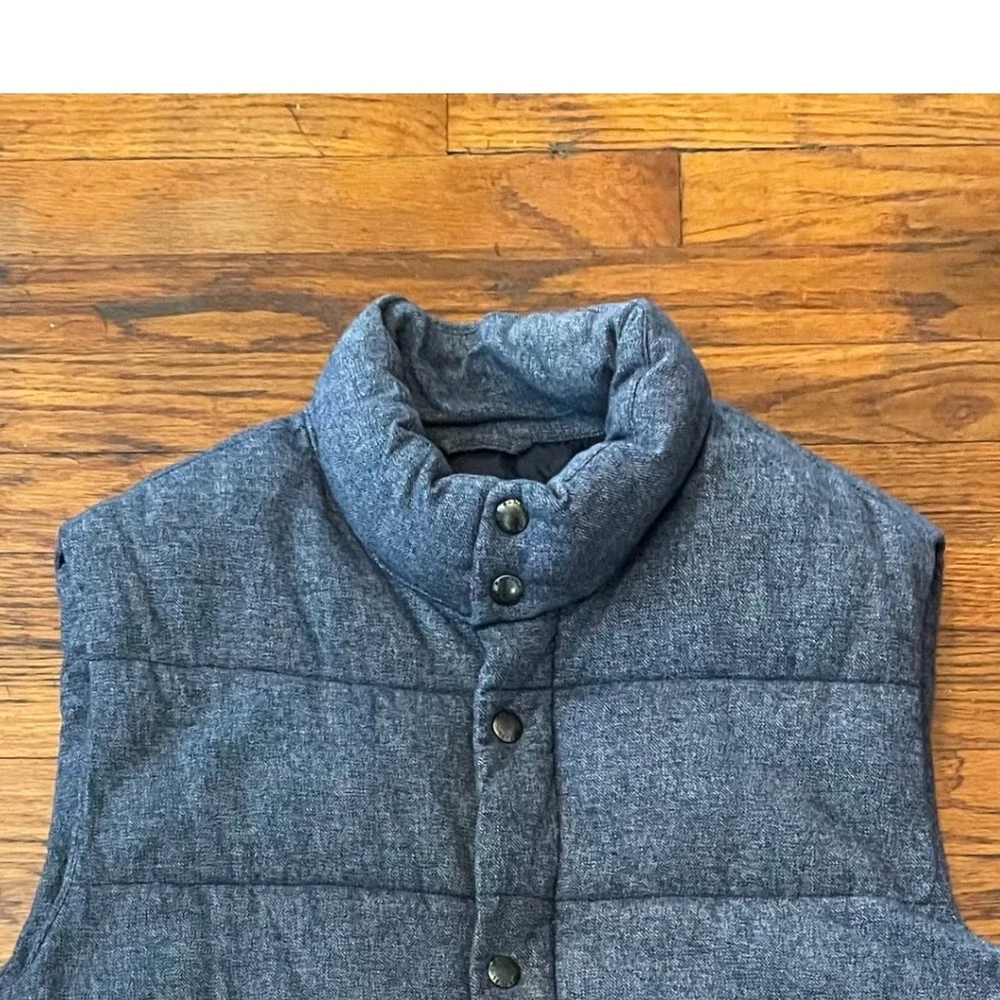 Banana Republic Men's‎ Quilted Heather Blue Vest Size XL